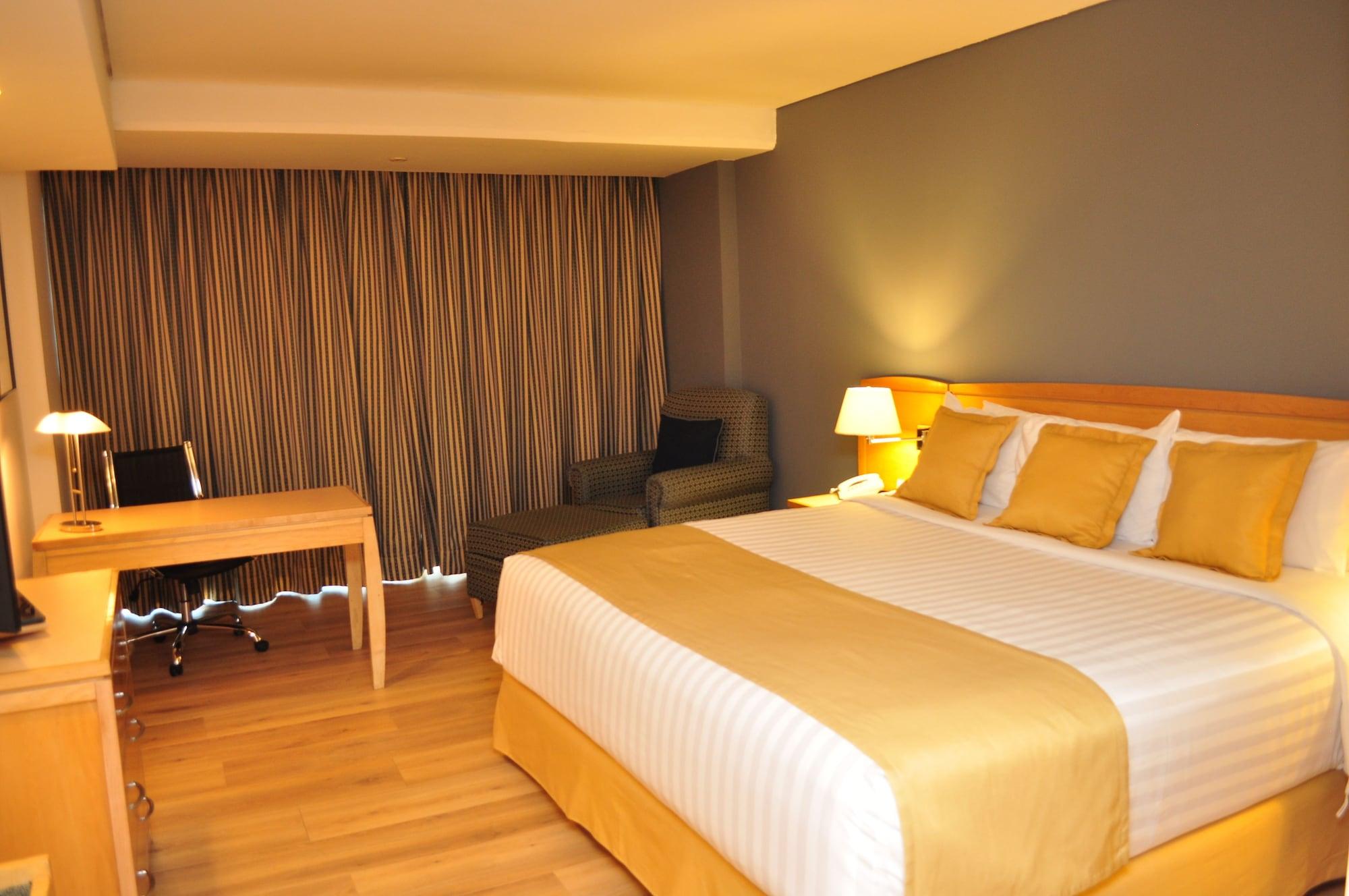 普瑞苏派瑞赛丽笙酒店 墨西哥城 外观 照片 A room at the hotel