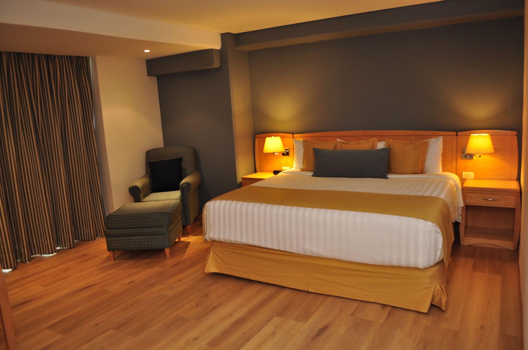 普瑞苏派瑞赛丽笙酒店 墨西哥城 外观 照片 A room at the hotel
