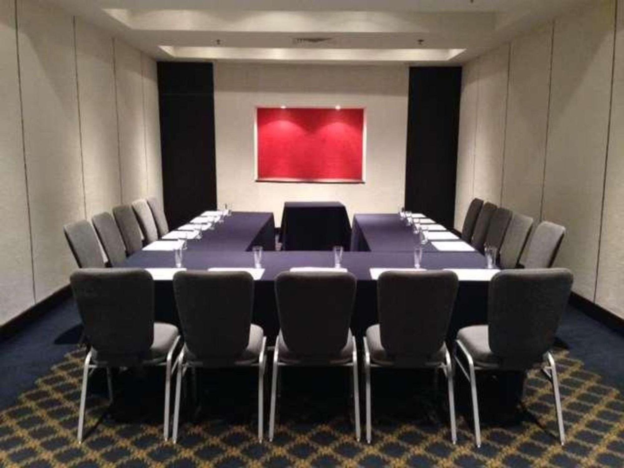 普瑞苏派瑞赛丽笙酒店 墨西哥城 外观 照片 A meeting room at the hotel