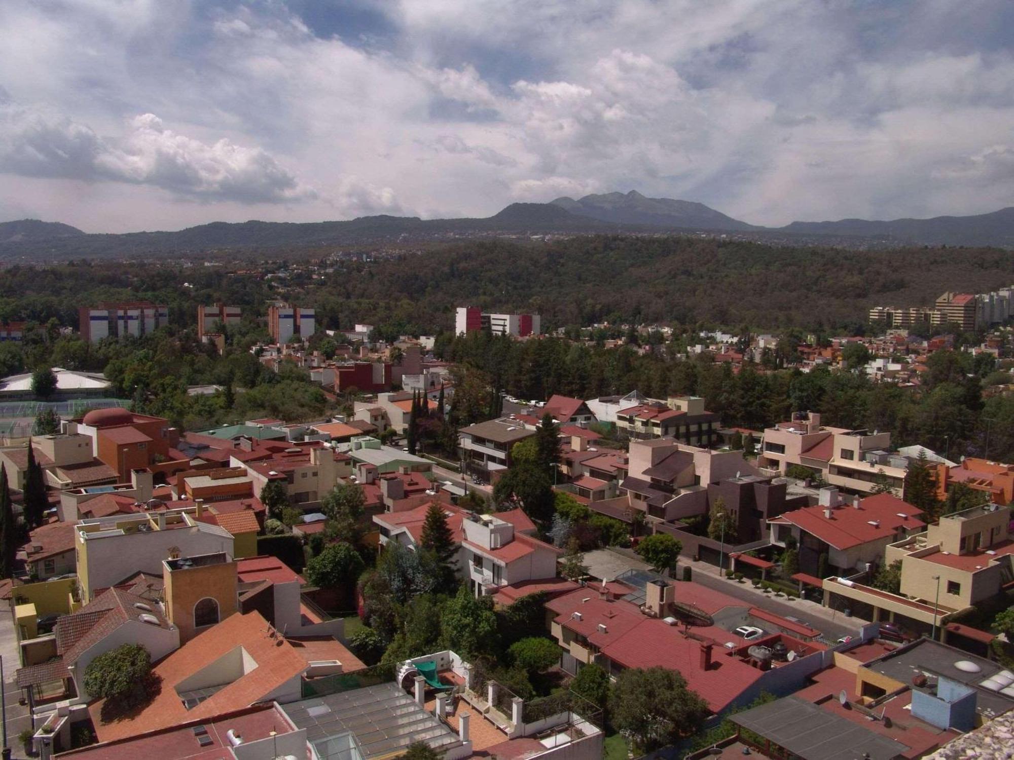 普瑞苏派瑞赛丽笙酒店 墨西哥城 外观 照片 View of San Cristóbal Ecatepec