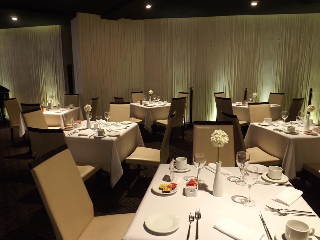普瑞苏派瑞赛丽笙酒店 墨西哥城 外观 照片 Interior of the restaurant