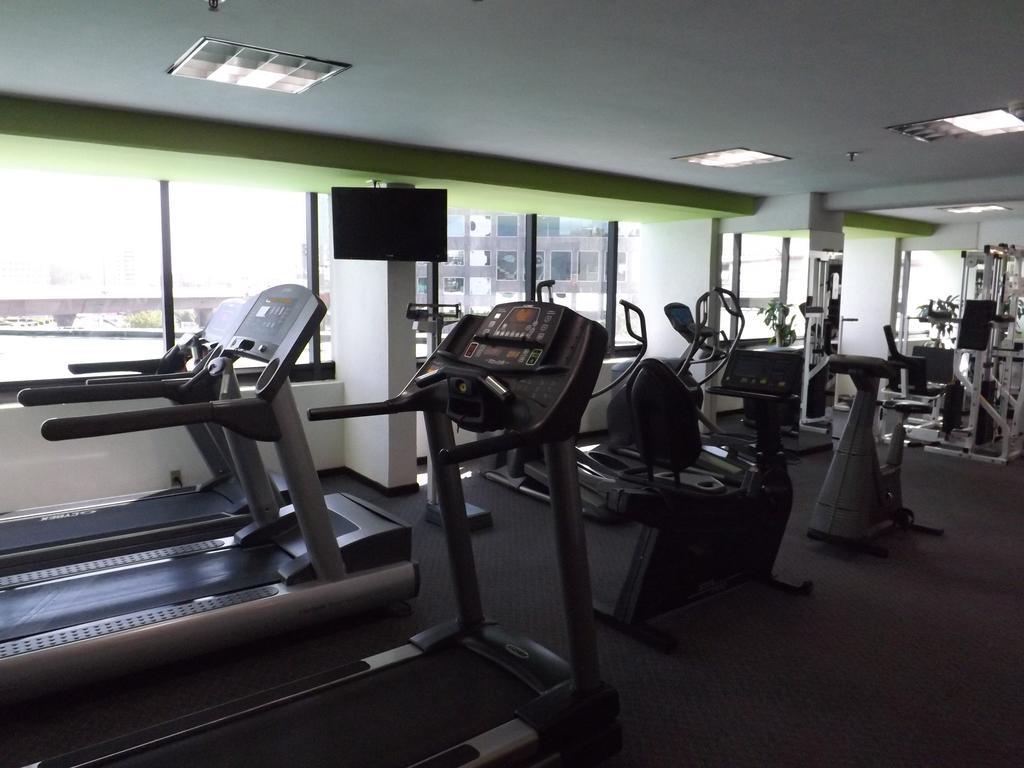 普瑞苏派瑞赛丽笙酒店 墨西哥城 外观 照片 The gym at the hotel