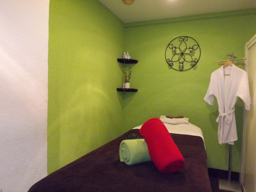 普瑞苏派瑞赛丽笙酒店 墨西哥城 外观 照片 A massage room at a spa