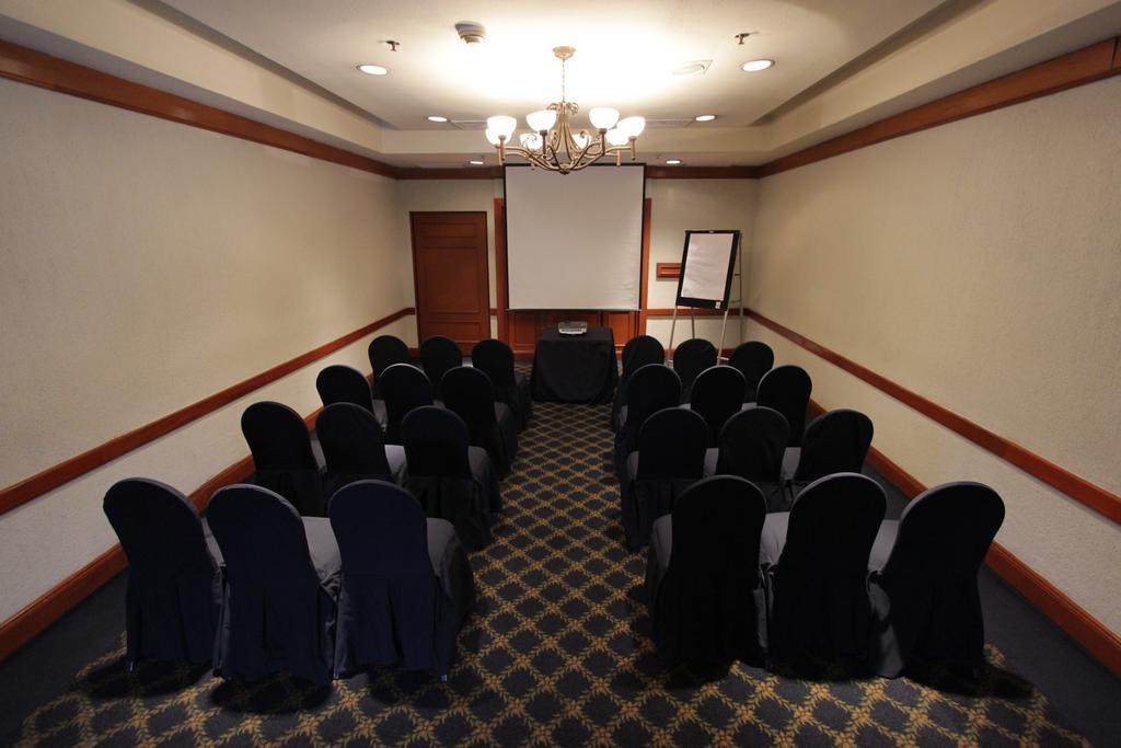 普瑞苏派瑞赛丽笙酒店 墨西哥城 外观 照片 A typical meeting room