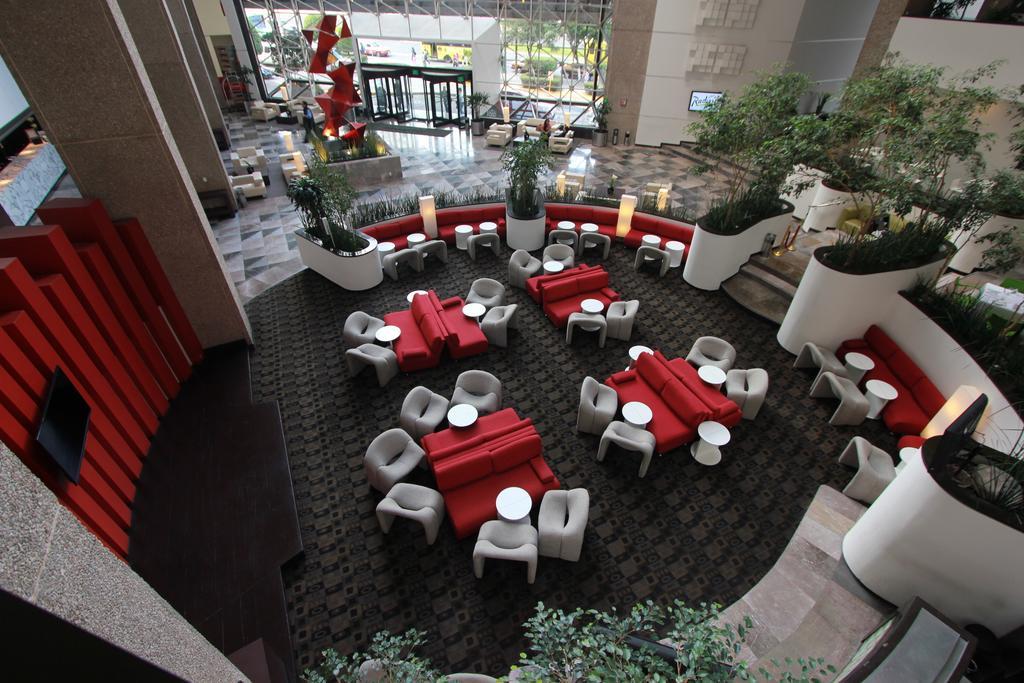 普瑞苏派瑞赛丽笙酒店 墨西哥城 外观 照片 The lobby of the Renaissance Hotel