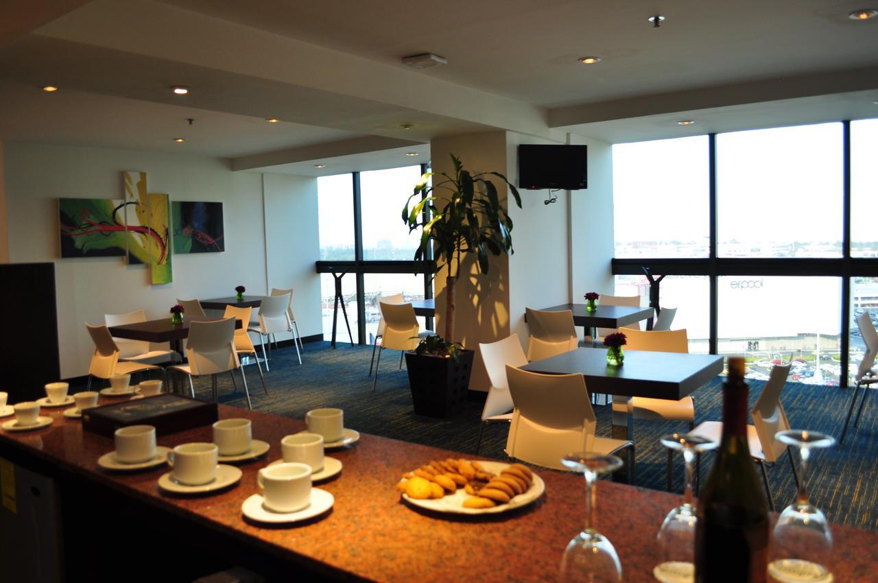 普瑞苏派瑞赛丽笙酒店 墨西哥城 外观 照片 The lounge at Christchurch International Airport