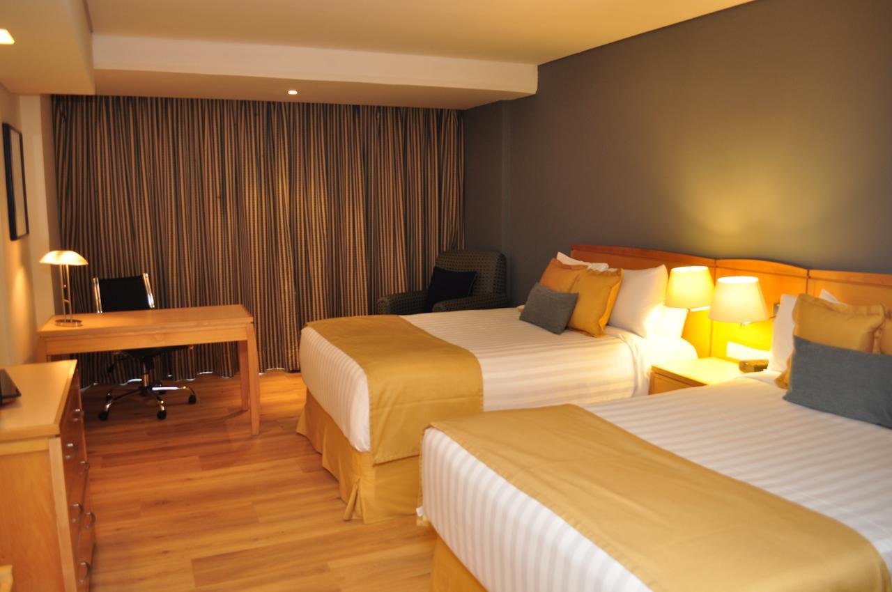 普瑞苏派瑞赛丽笙酒店 墨西哥城 外观 照片 A room at the hotel