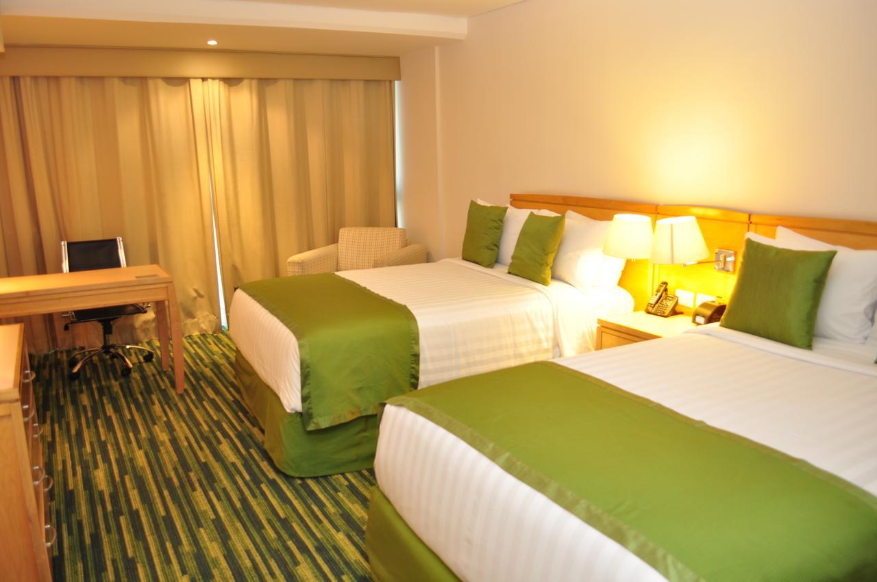 普瑞苏派瑞赛丽笙酒店 墨西哥城 外观 照片 A room at the hotel